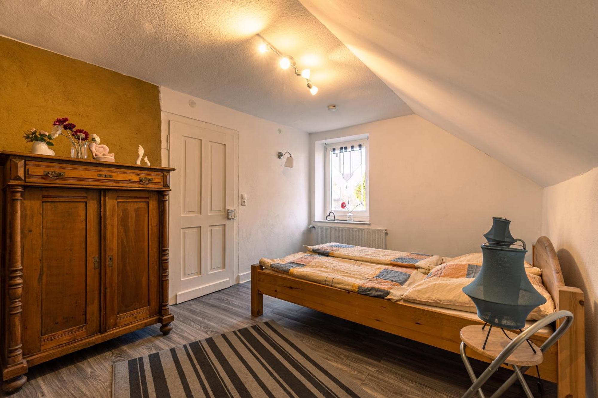 Historisches Ferienhaus "Zur Linde" Hausten Zewnętrze zdjęcie