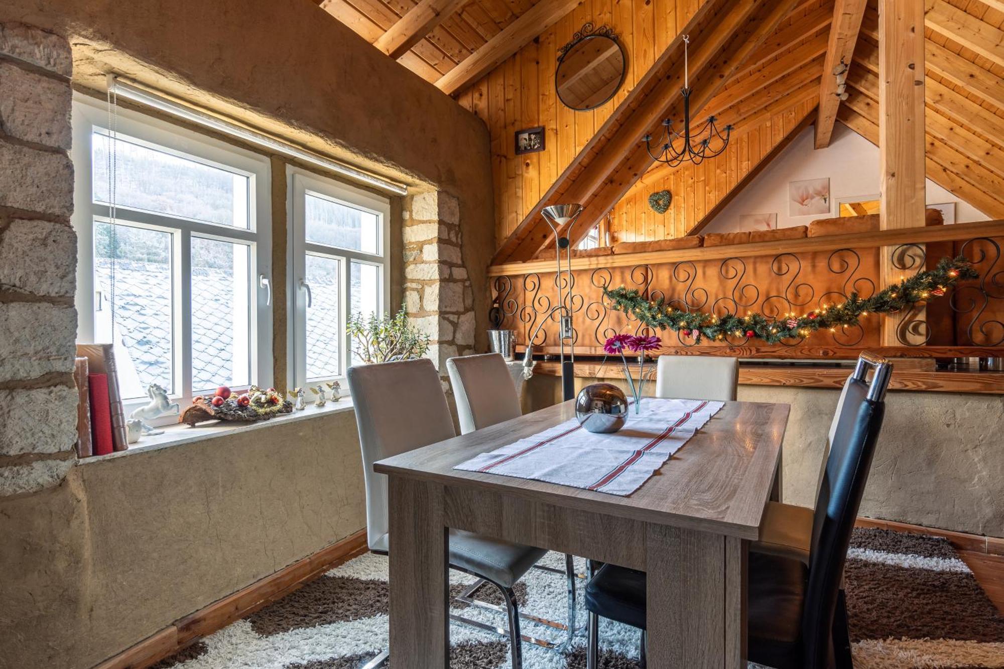 Historisches Ferienhaus "Zur Linde" Hausten Zewnętrze zdjęcie